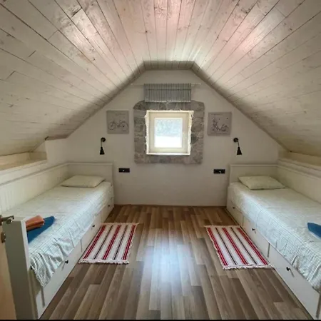 Toma Holiday home Puljane