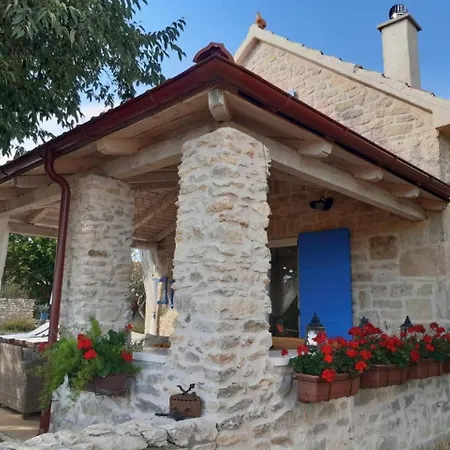 بيت للعطل Toma Puljane